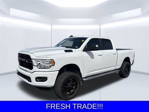 Used 2021 RAM 2500 Big Horn w/ Level 1 Equipment Group AWD/4WD image 3