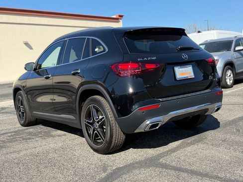 Used 2026 Mercedes-Benz GLA 250 image 9