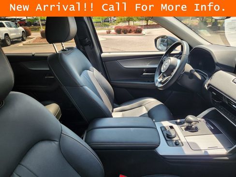 Used 2025 MAZDA CX-90 Plug-In Hybrid w/ Preferred AWD/4WD image 11