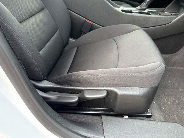 Used 2024 Chevrolet Malibu LT FWD image 14