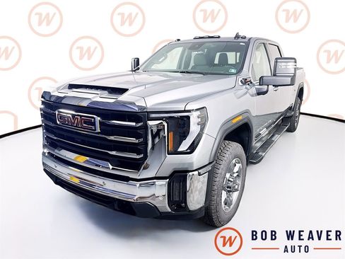 New 2026 GMC Sierra 2500 SLE w/ SLE Value Package; AWD/4WD image 3