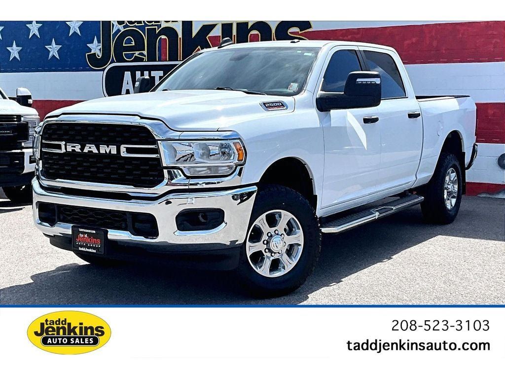 Used 2024 RAM 2500 Big Horn w/ Off Road Package AWD/4WD image 1