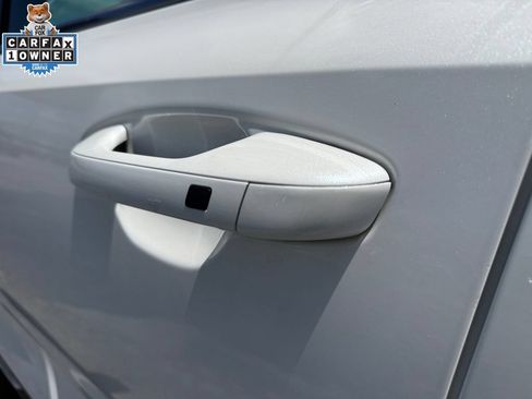 Certified 2023 Kia Sorento EX AWD/4WD image 30