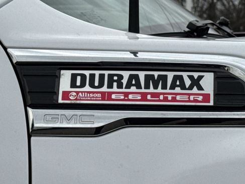 Used 2021 GMC Sierra 3500 Denali w/ Denali Ultimate Package image 43