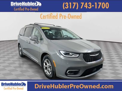 Used 2022 Chrysler Pacifica Limited