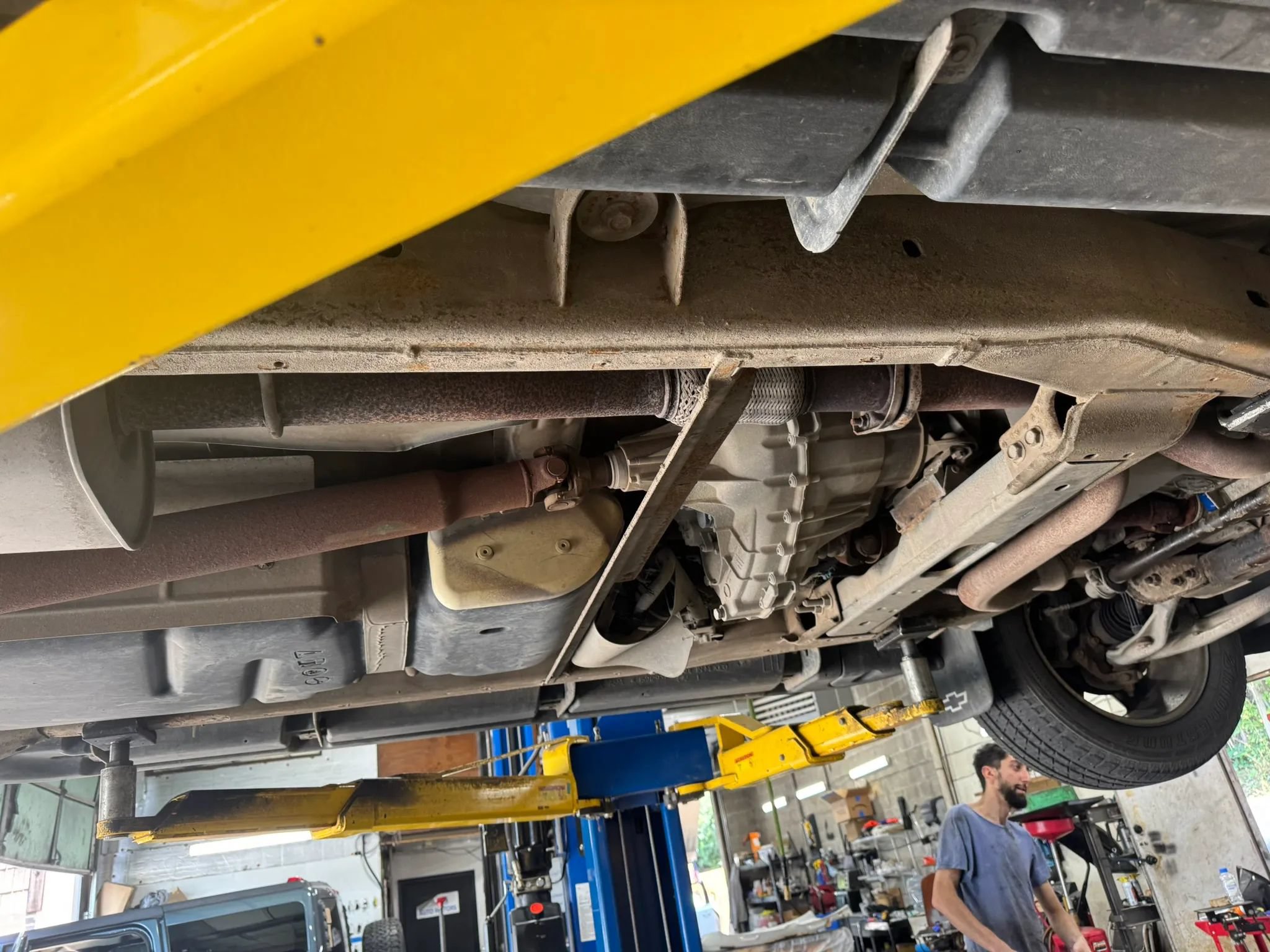 Used 2008 Chevrolet Avalanche LTZ w/ LTZ Preferred Equipment Group AWD/4WD image 27