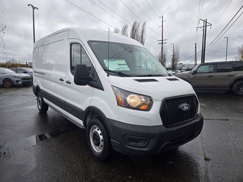 New 2026 Ford Transit 250 148 Medium Roof RWD image 3