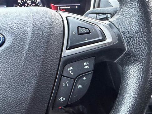 Used 2020 Ford Fusion SE FWD image 27