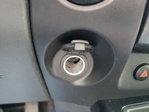 Used 2014 Nissan Titan 4x4 Crew Cab image 25