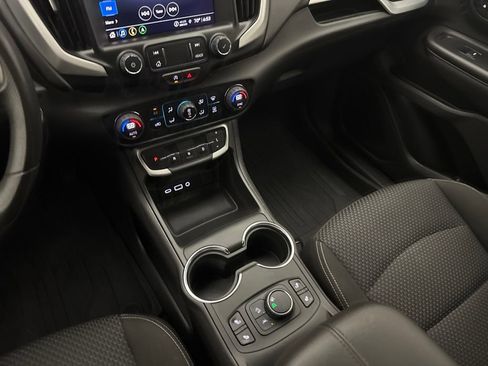 Used 2023 GMC Terrain SLE w/ Driver Convenience Package FWD image 16