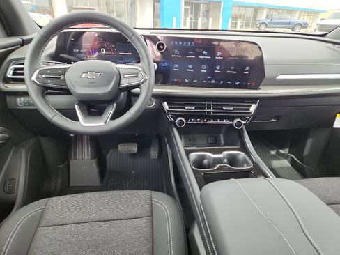 New 2026 Chevrolet Traverse LT w/ Midnight/Sport Edition image 12