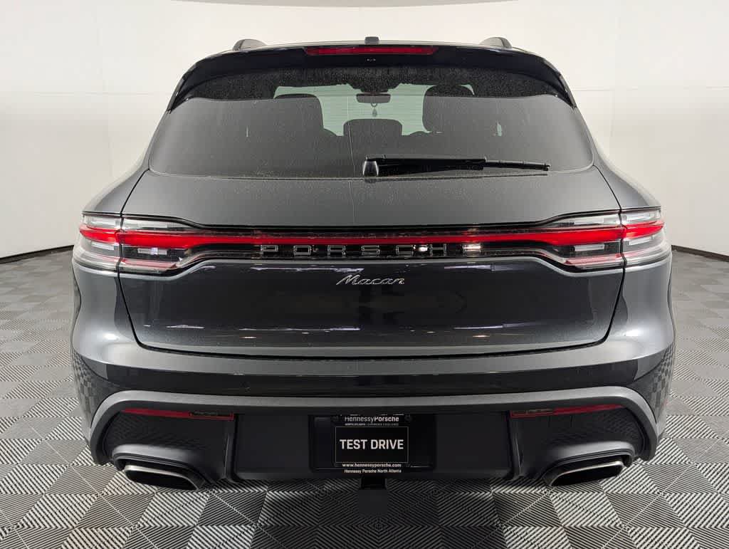 Used 2026 Porsche Macan AWD/4WD image 6