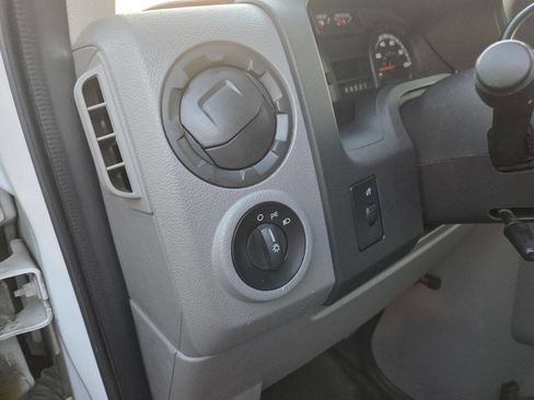 Used 2013 Ford E-350 and Econoline 350 Extended Super Duty w/ PWR Group image 14