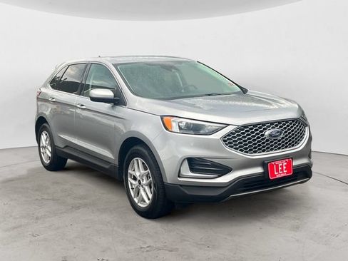 Used 2024 Ford Edge SEL AWD/4WD image 7