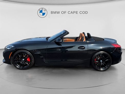 Used 2022 BMW Z4 M40i w/ Premium Package RWD image 4