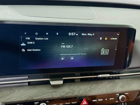 Used 2024 Kia Carnival SX FWD image 7