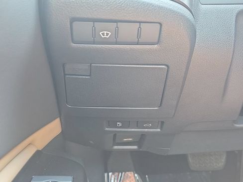 Used 2019 Lexus ES 350 w/ Accessory Package 2 FWD image 26