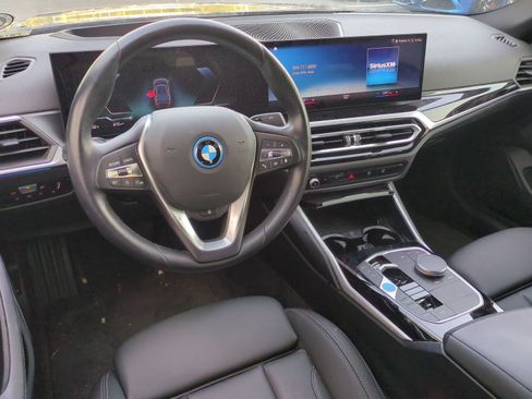 Used 2023 BMW i4 eDrive35 w/ Premium Package RWD image 28