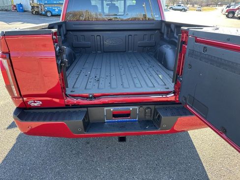 New 2025 Ford F150 Platinum w/ FX4 Off-Road Package image 12