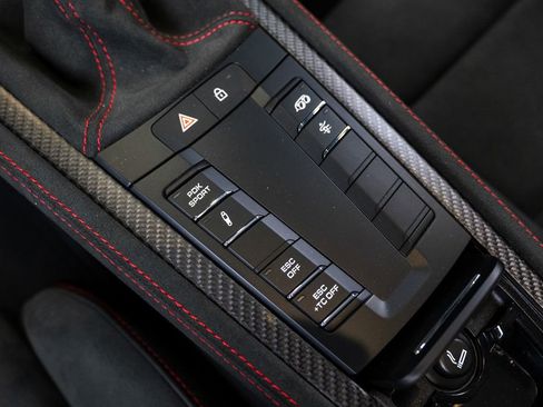 Certified 2024 Porsche 718 Boxster Spyder RS RWD image 35