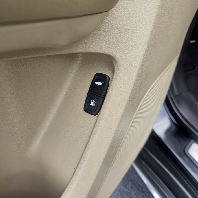 Used 2019 Acura MDX SH-AWD image 17