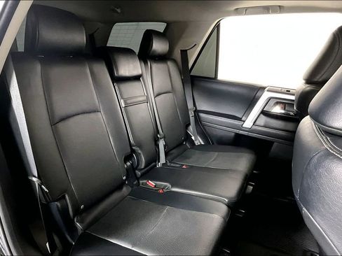 Used 2020 Toyota 4Runner Limited image 27