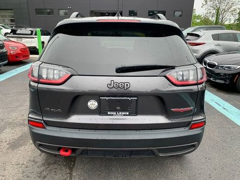 Used 2022 Jeep Cherokee Trailhawk AWD/4WD image 4