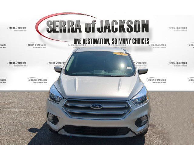 Used 2019 Ford Escape SE FWD image 3