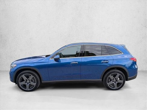 Certified 2026 Mercedes-Benz GLC 300 image 9