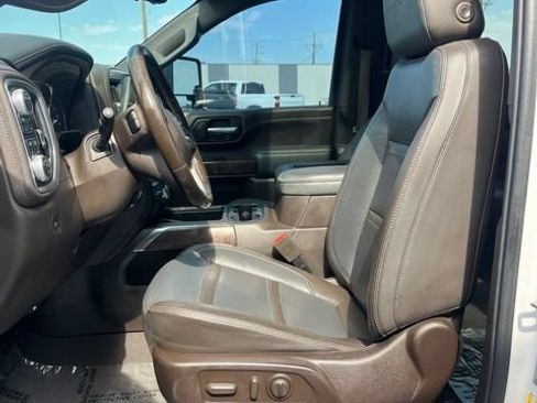 Used 2020 GMC Sierra 2500 Denali w/ Denali Ultimate Package AWD/4WD image 34