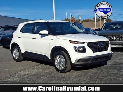 New 2026 Hyundai Venue SE