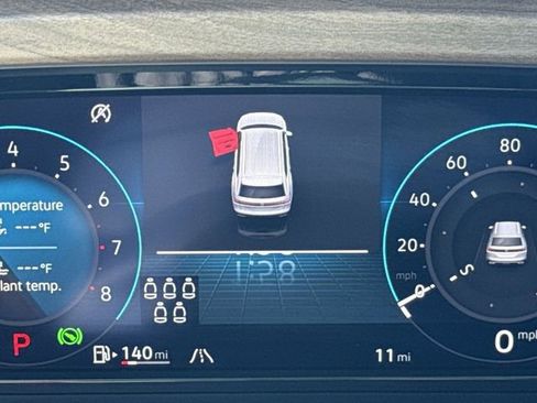 New 2026 Volkswagen Atlas SE FWD image 16