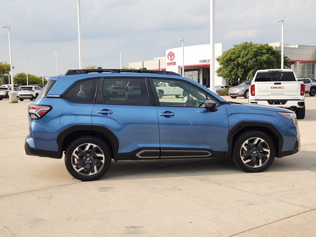 Used 2025 Subaru Forester Limited w/ Popular Package #2 AWD/4WD image 4
