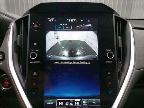 Used 2024 Subaru Crosstrek 2.0i Premium image 23