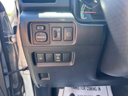 Used 2020 Toyota 4Runner TRD Off-Road Premium AWD/4WD image 21