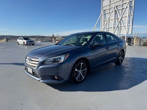 Used 2015 Subaru Legacy 2.5i Limited image 2