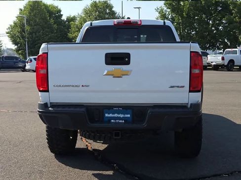 Used 2018 Chevrolet Colorado ZR2 AWD/4WD image 7