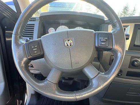 Used 2009 Dodge Ram 2500 Truck SLT w/ Popular Equipment Group image 19