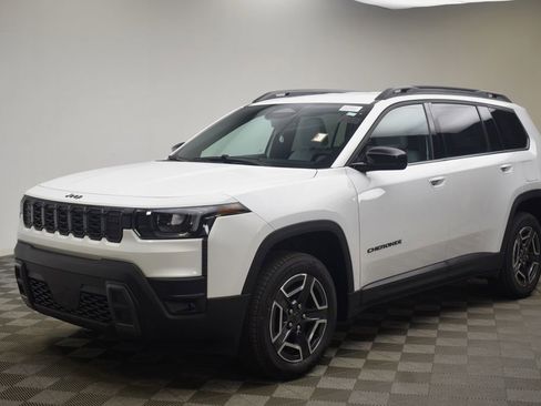 New 2026 Jeep Cherokee Laredo image 16