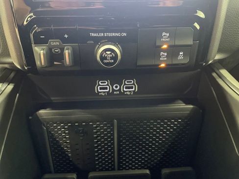 New 2026 RAM 1500 Big Horn AWD/4WD image 15