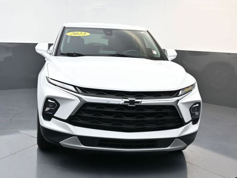 Used 2023 Chevrolet Blazer LT w/ Driver Confidence Package image 8