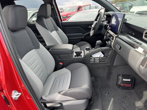 New 2025 Toyota Tacoma TRD Off-Road image 8