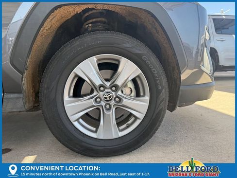 Used 2022 Toyota RAV4 LE AWD/4WD image 5