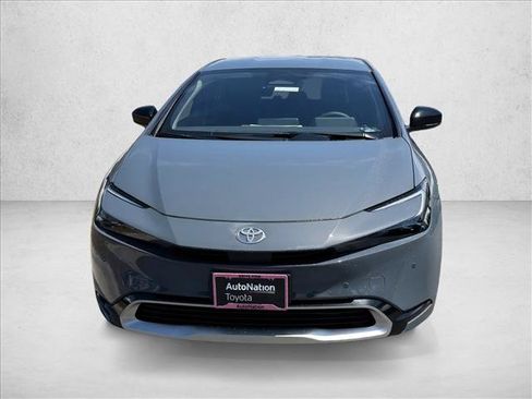 New 2026 Toyota Prius Plug-In Hybrid FWD image 2