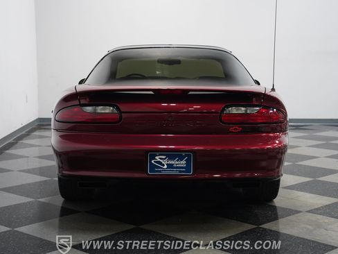 Used 1994 Chevrolet Camaro Z28 RWD image 11