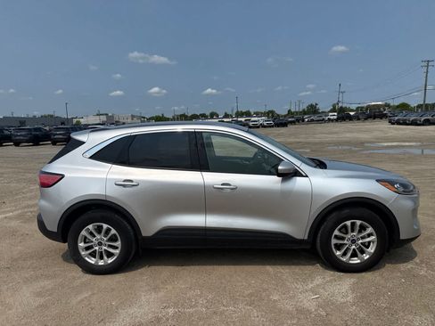 Used 2020 Ford Escape SE AWD/4WD image 9