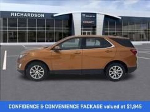 Used 2019 Chevrolet Equinox LT image 2