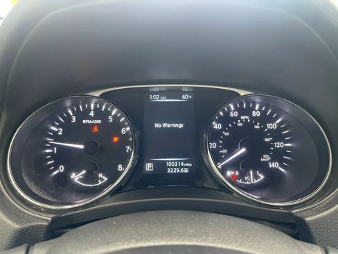 Used 2015 Nissan Rogue S FWD image 13