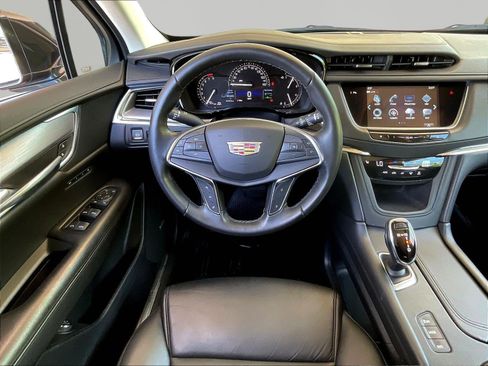 Used 2019 Cadillac XT5 Luxury AWD/4WD image 8