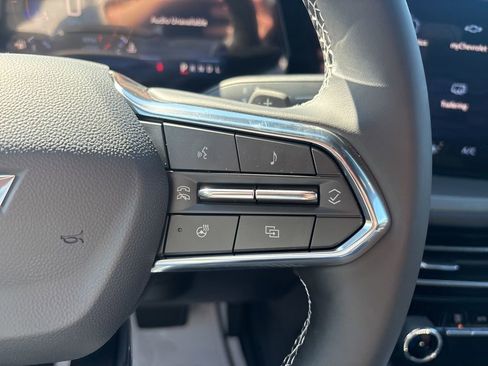 New 2026 Chevrolet Traverse LT w/ Midnight/Sport Edition FWD image 5